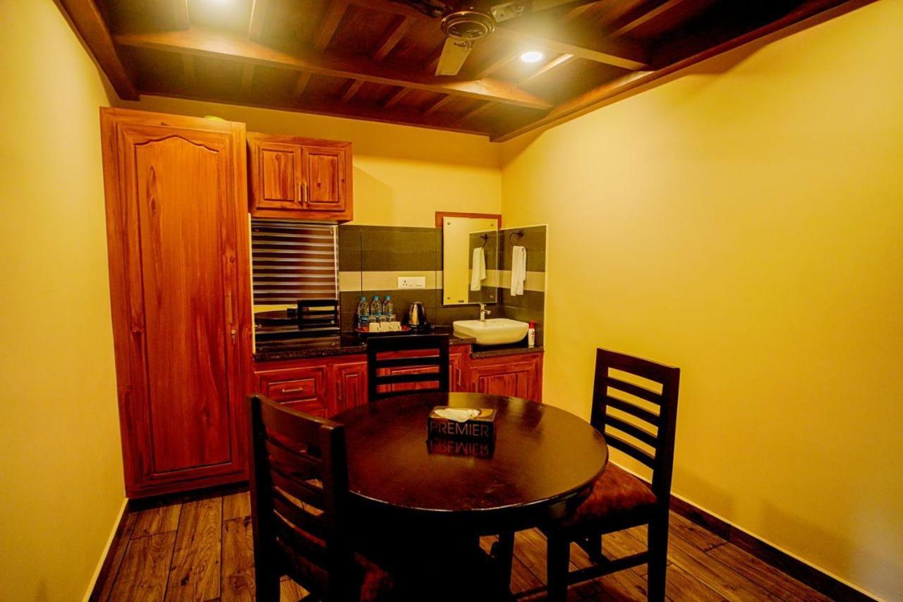 Falcon Riverview Resorts Kuttampuzha المظهر الخارجي الصورة