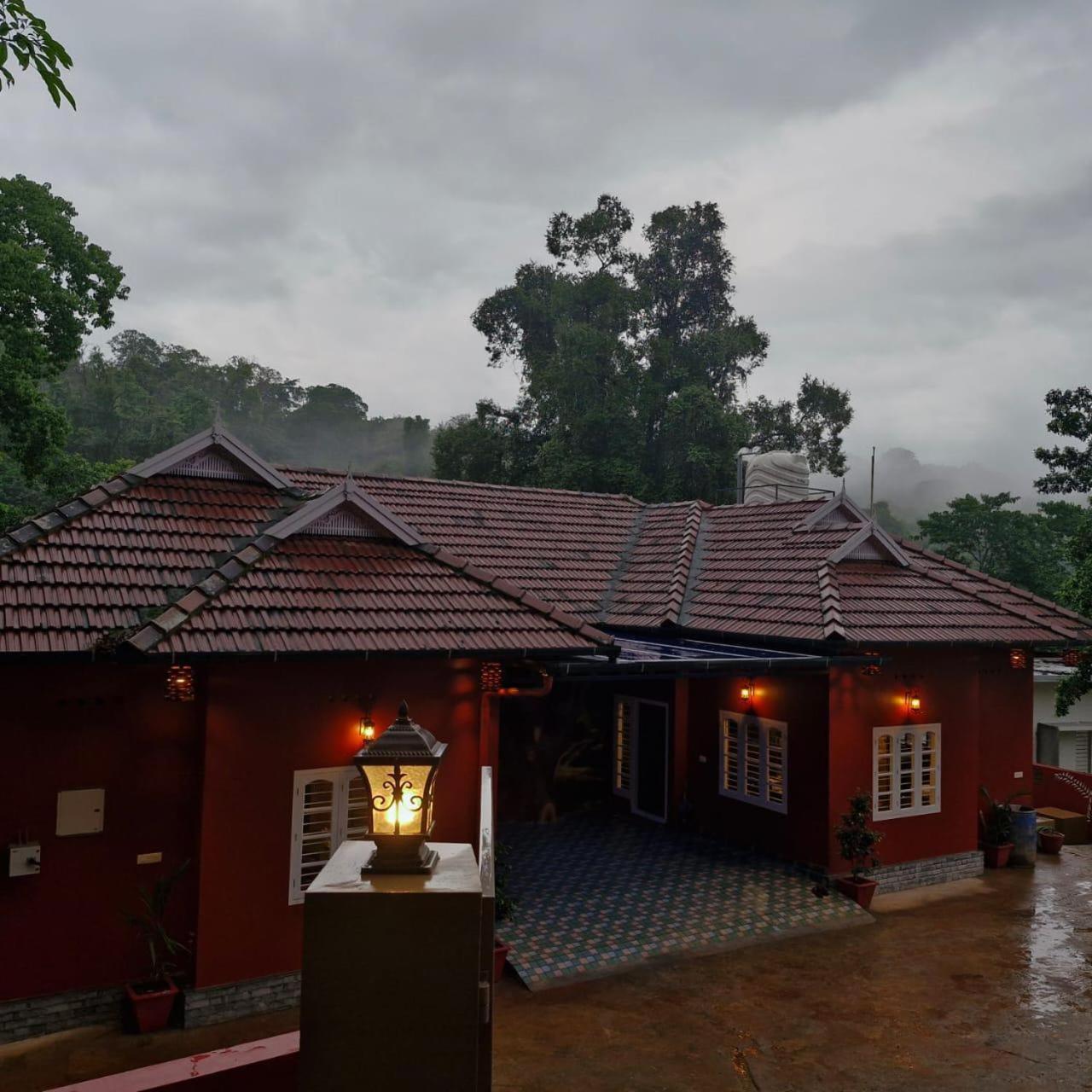 Falcon Riverview Resorts Kuttampuzha المظهر الخارجي الصورة